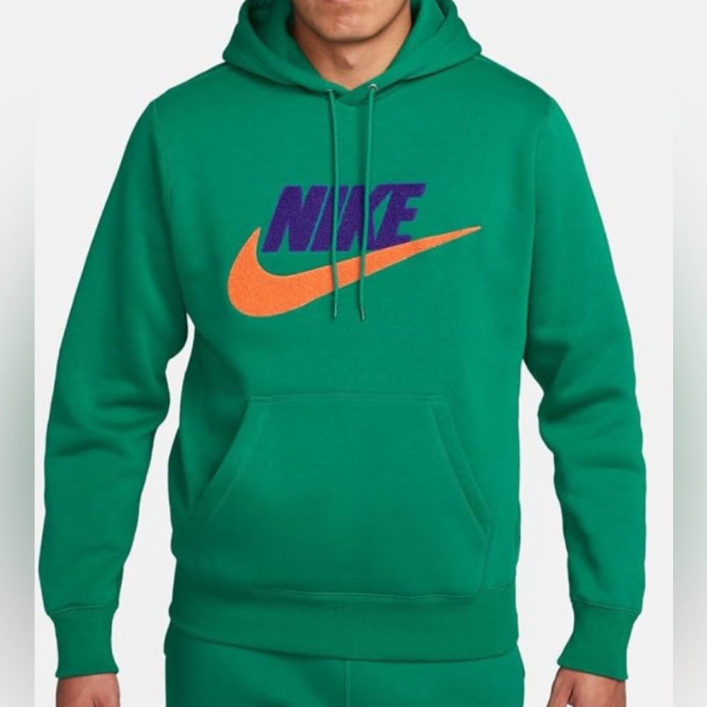NEW Nike Midweight Green Club Fleece Pullover Hoodie - Size Men’s M ; Womens L